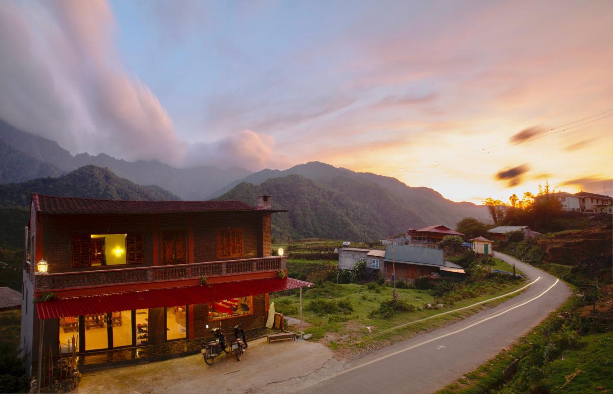 Stone Paradise Homestay Sa Pa Exterior photo